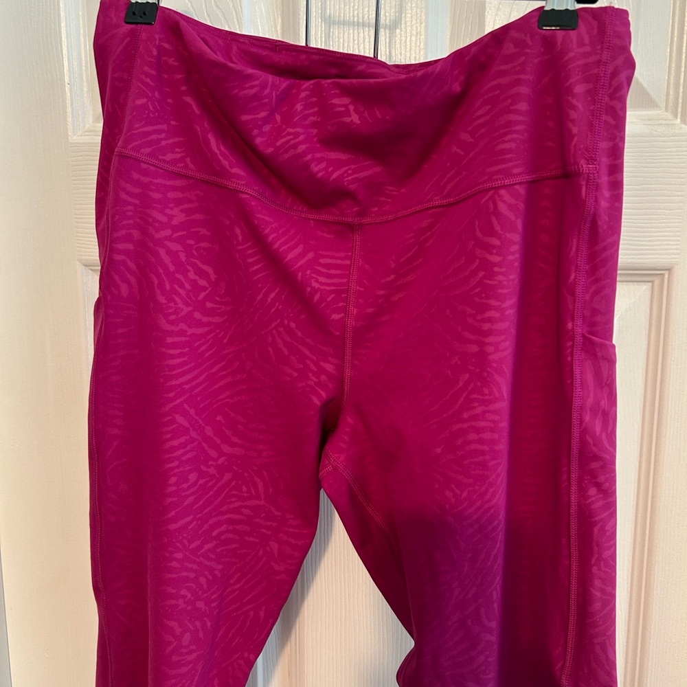Athleta Fuchsia Leggings